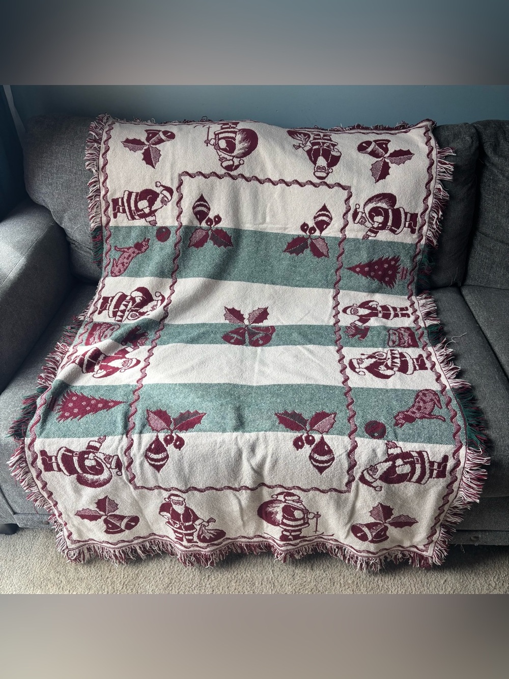Santa Christmas Cotton Tapestry Throw Red Green Fringe Grandma Cottage Core